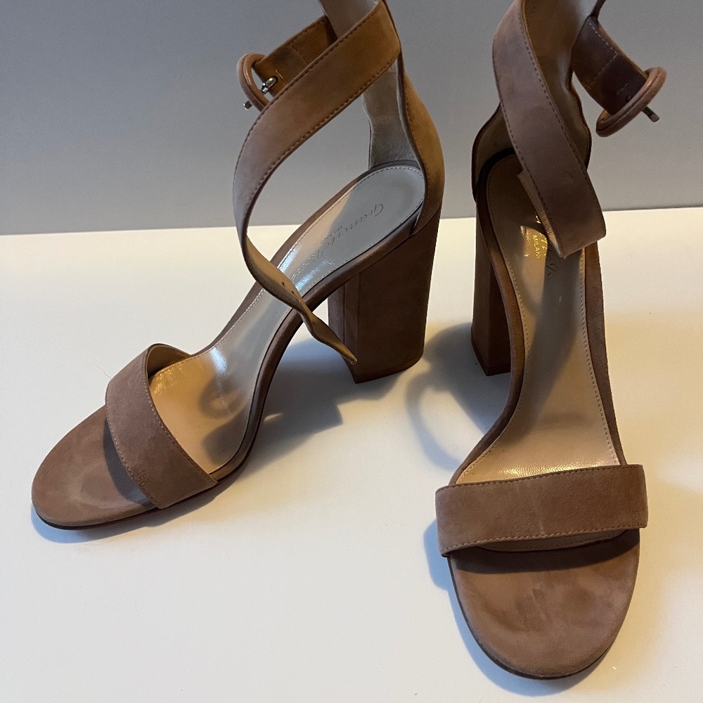Gianvito Rossi Versilia Block heel